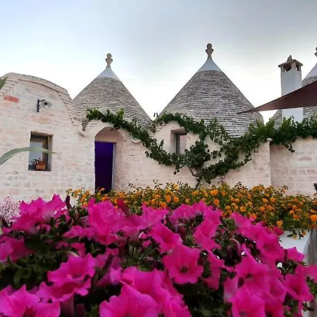 Trulli Giannina Relax & Casa rural Gorgofreddo